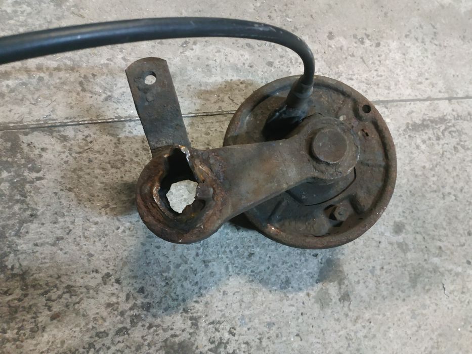 NAPRAWA Regeneracja osi skrętnej przyczepki,wymiana wałków, KNOTT ALKO