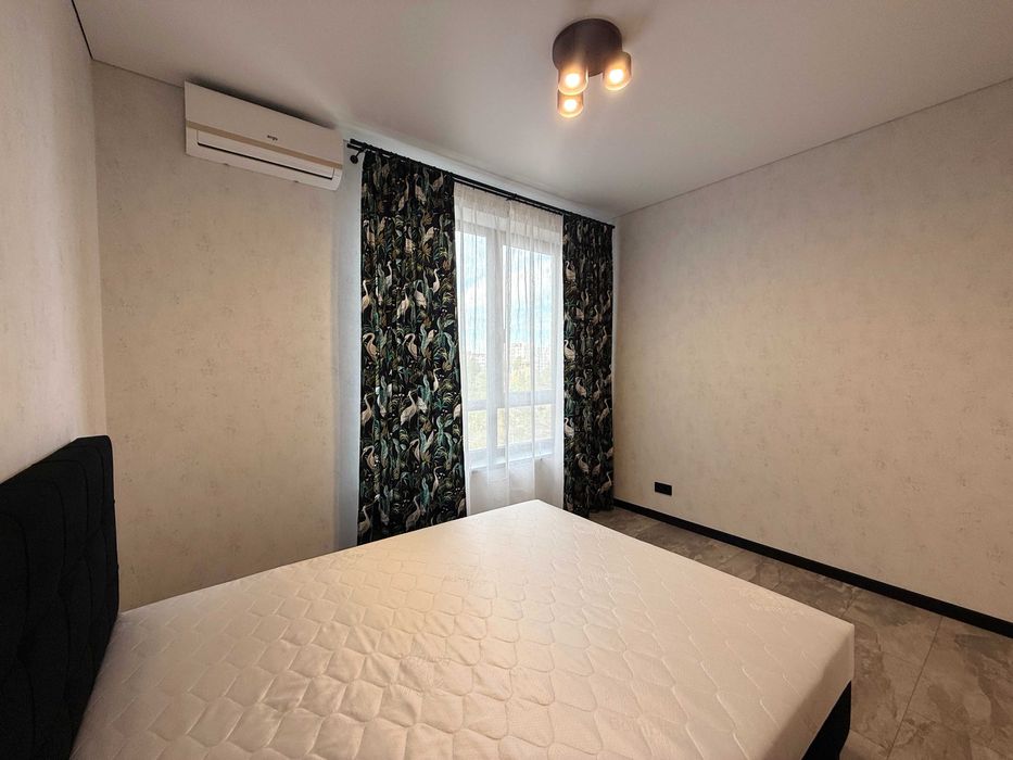 Продаж 1к квартири з ремонтом в ЖК Ютландія, оформлення 2%