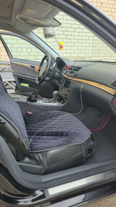 Продаю Мерседес w211