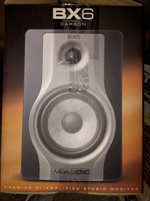 студійний монітор  M-Audio BX-6 carbon