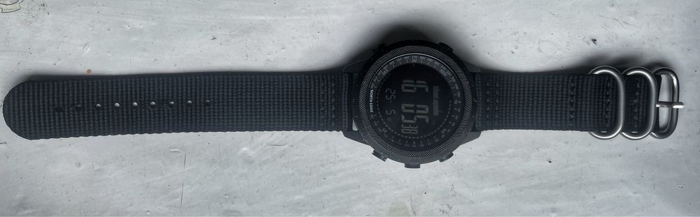 Чоловічий водостійкий тактичний год NORTH EDGE DESERT 5ВАR с компасом