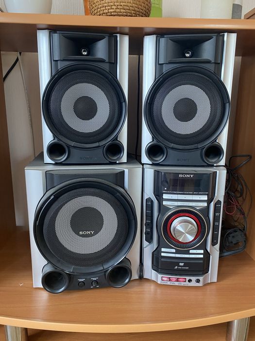 Продам музичний центр Sony MHC-GX40