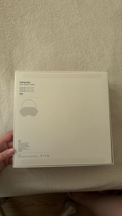 Apple AirPods Max USB-C Starlight – stan idealny, dowód zakupu