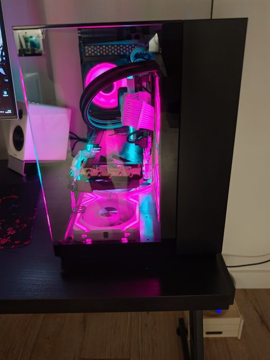 Komputer Intel Ultra 265K,  AMD RX 7800 XT , 1TB SSD NWME,  32GB DDR5 6000MHZ