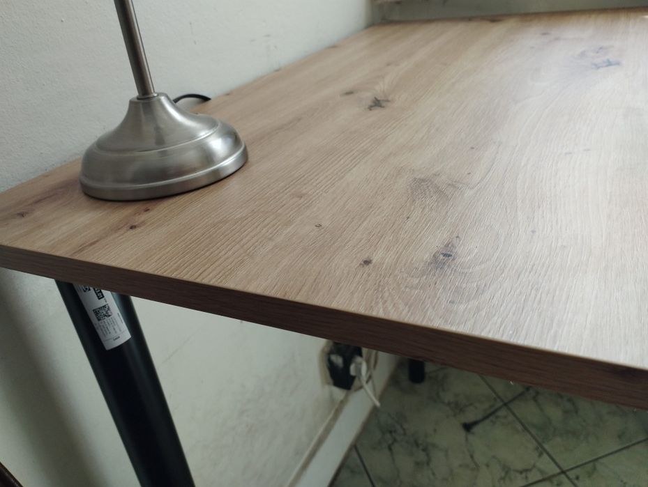 Biurko regulowana wysokość  Ikea + dąb
