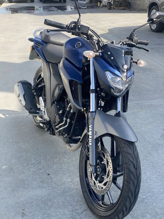 Мотоцикл Yamaha FZ 250