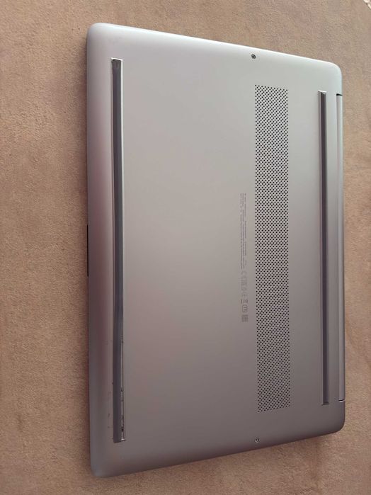 Laptop HP 15s 15,6" AMD Ryzen 5 3500U 8GB RAM 512GB SSD Win11