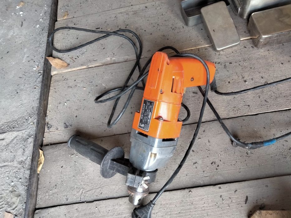 Дрель ИЭ-1036 в рабочем состоянии ,б/у.