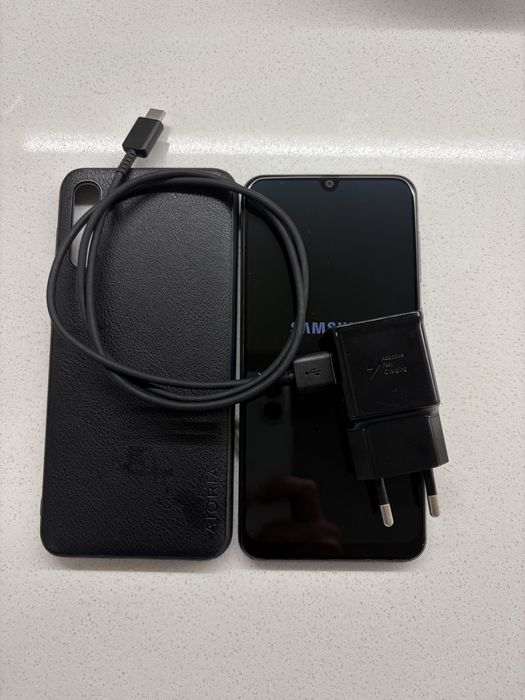 Samsung Galaxy A50 128GB memória e 4GB RAM