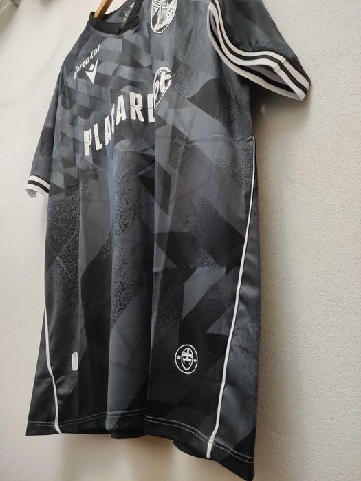 Camisola Vitória Guimarães preta vários tamanhos