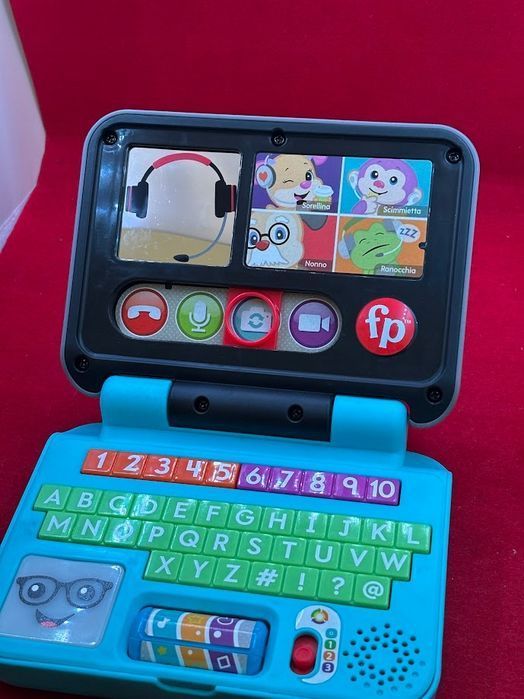 komputerek dziecięcy fisher-price hhx33 edukacyjny wersja włoska