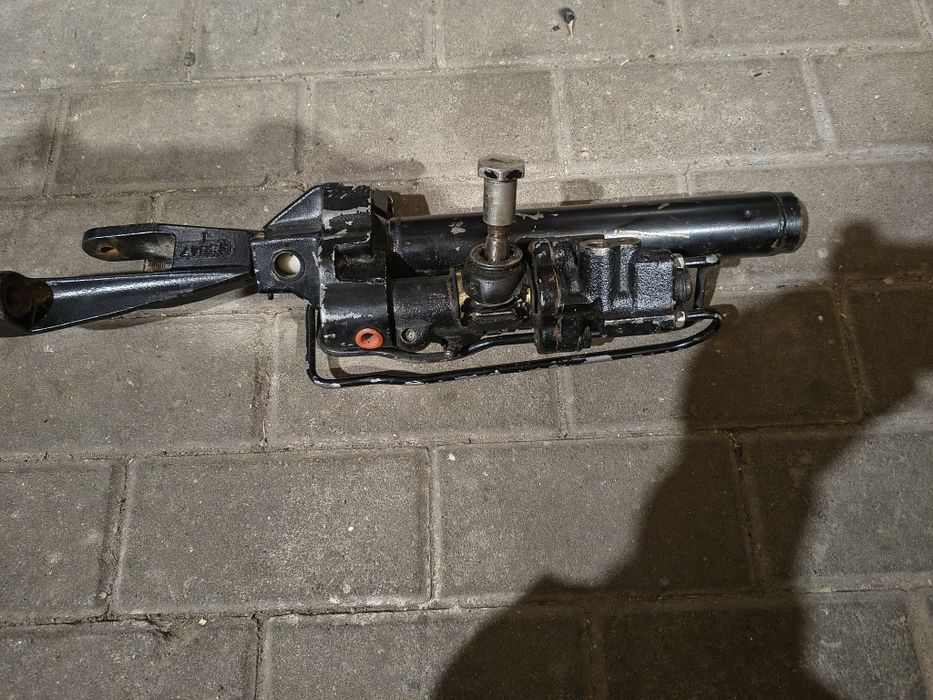 Sterociąg hydrauliczny