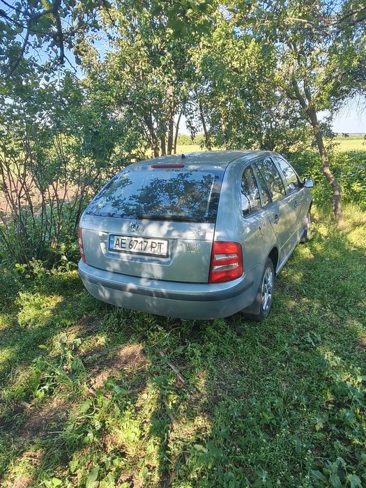 Продам Skoda Fabia 2001 года.