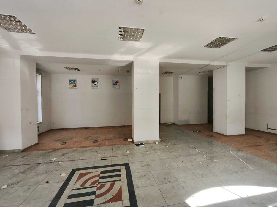 Здається комерційна нерухомість, вул. Чендея Код: 32159