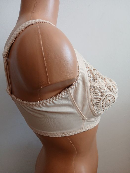 Biustonosz koronkowy C85, C90, C95, G80