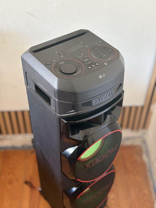 Torre de som LG XBOOM RNC9 1000W - usada apenas 3 vezes