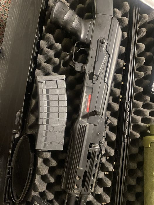 Airsoft Ak-47 e M4A4