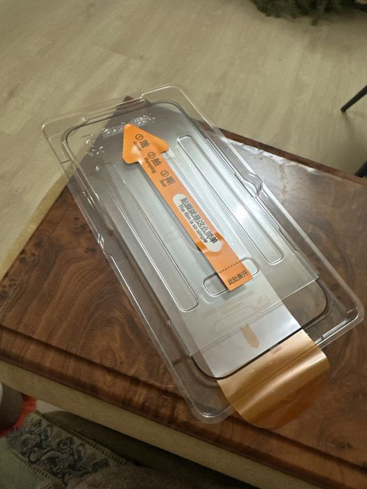 Защитное стекло на iphone 14 proMax