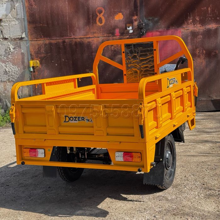 Електричний вантажний трицикл Dozer 1200W