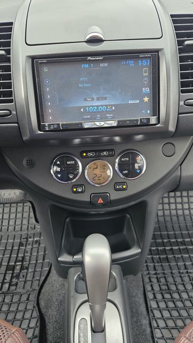 Nissan note 1,6 АКПп