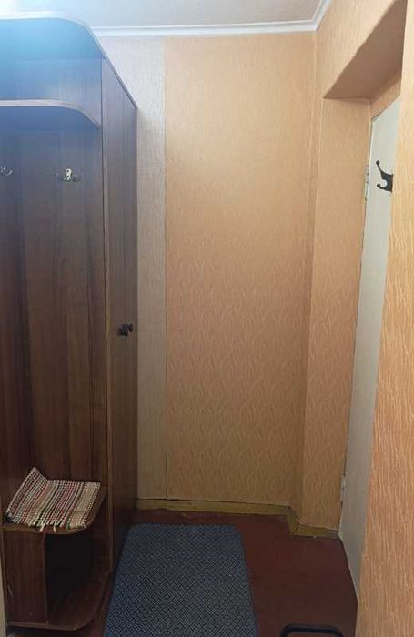 М Деміївська 12 хв ПІШКИ, УКОМПЛЕКТОВАНА з великою кімн, КОНДИЦІОНЕР, БОЙЛЕР - View 4