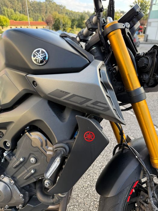 Mota Yamaha MT 09