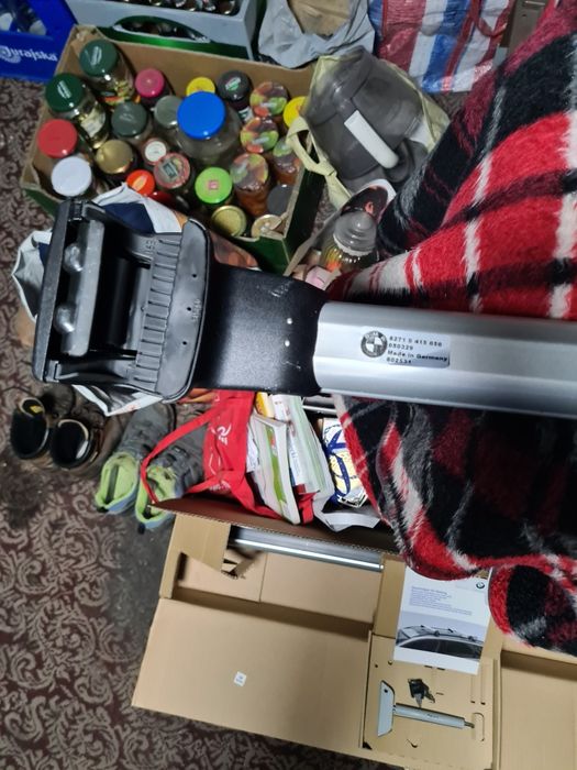 Belki na relingi dachowe, oryginał BMW.3. combi tourning E91 jak nowe