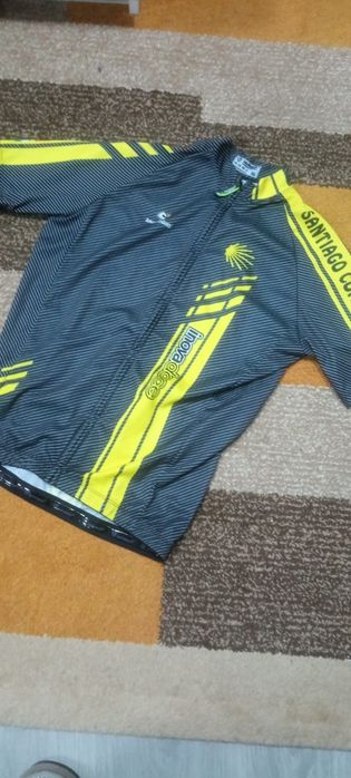 Roupa ciclismo usada