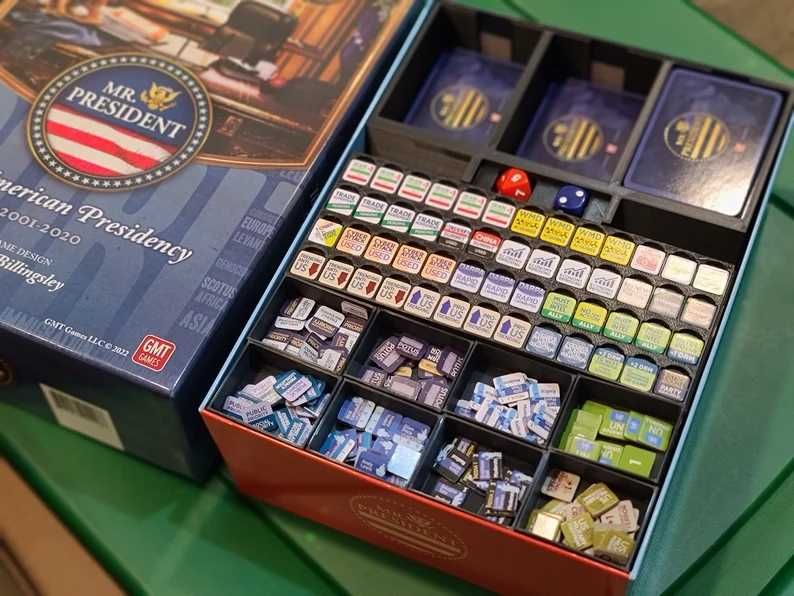 Insert organizer do gry planszowej Mr. President GMT