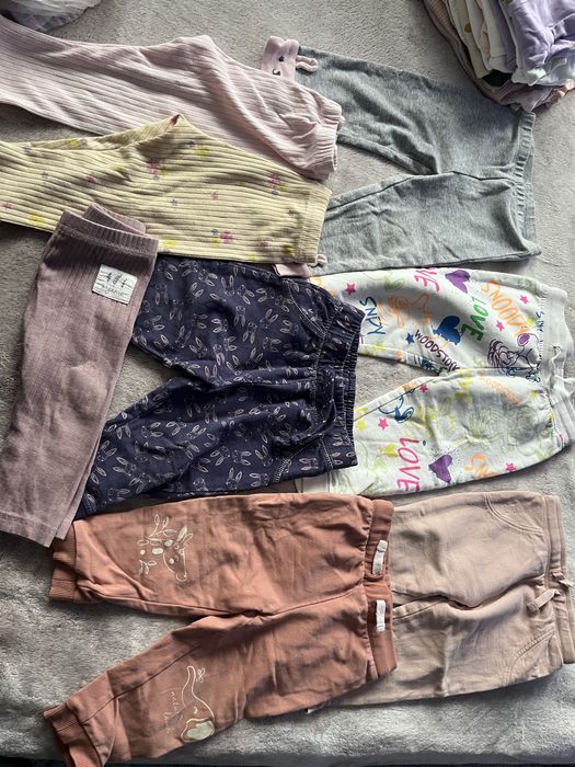 Paka ubrań dla dziewczynki 74-80 rozmiar