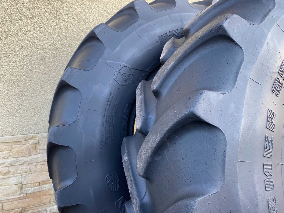 Opony Firestone 13.6 R24 Renault Ceres