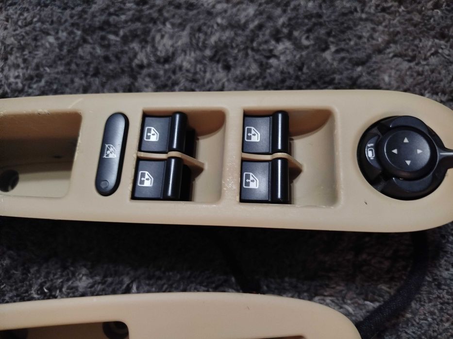 Kit completo de painéis de interruptores — Alfa Romeo 159 (vidros elétricos + espelhos, bege/beige, 4 portas como na foto