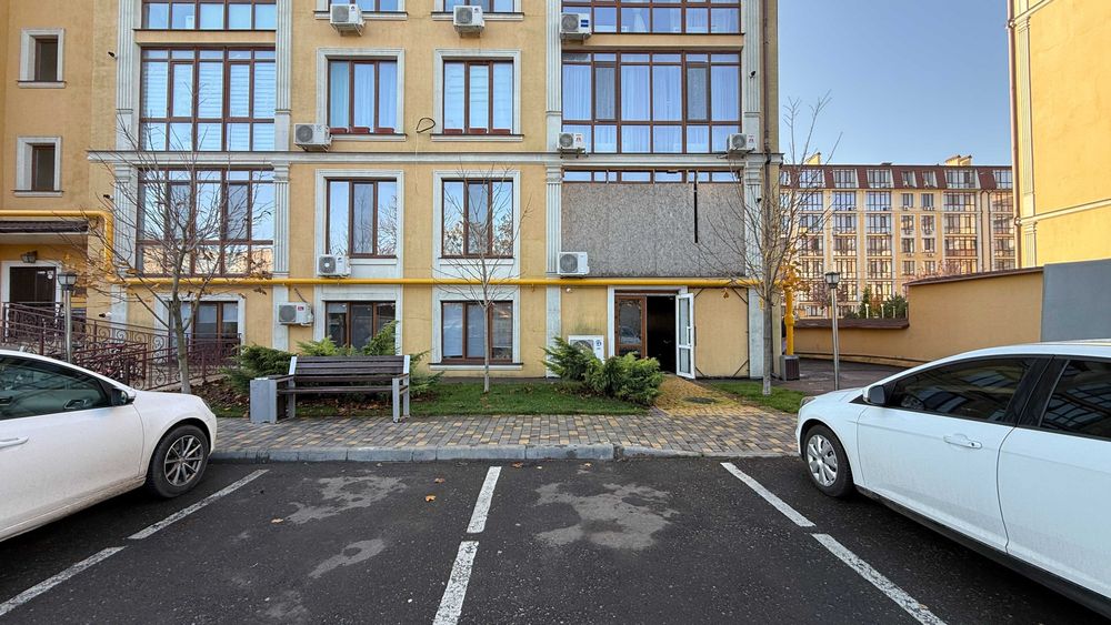 Аренда • 100 м² • Угловой фасад с парковкой • 15 кВт • Кафе • Доставка