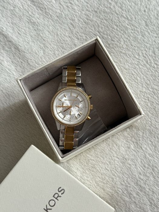 Женские часу michael kors