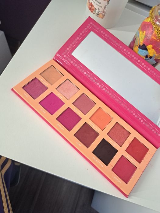 Ace beaute Blossom Passion paleta cieni