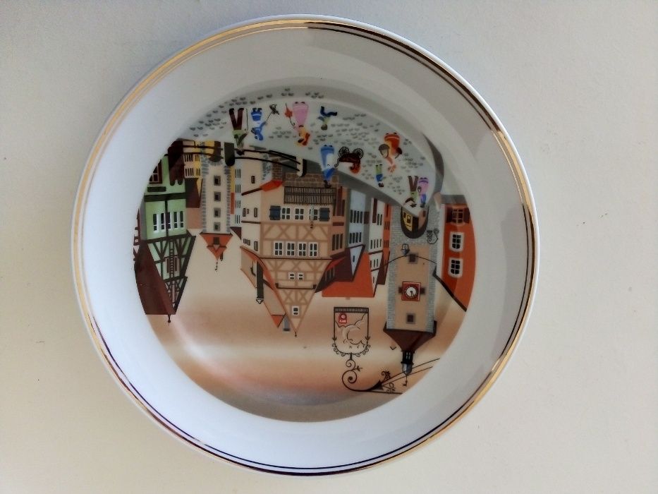 Pratos decorativos de porcelana inglesa