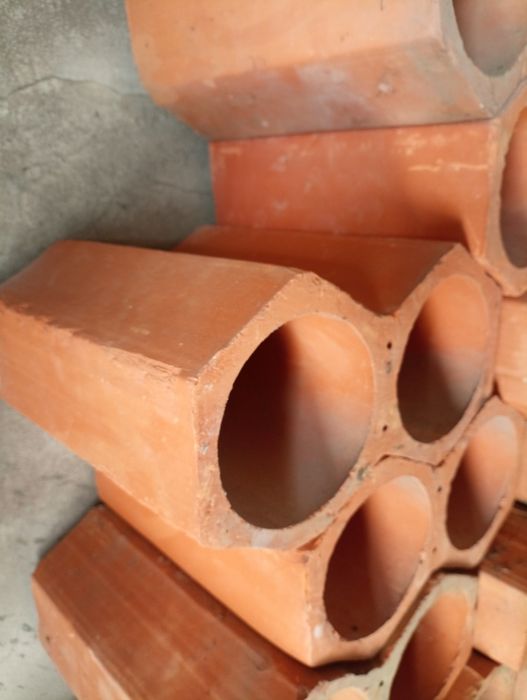 Garrafeira em bom estado