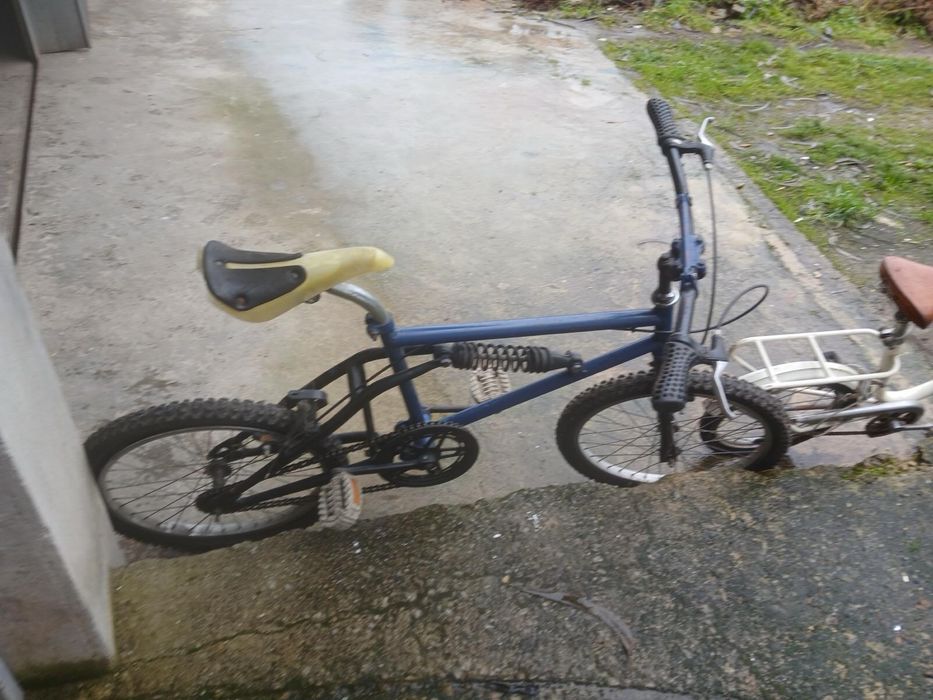 Bicicleta em bom estado