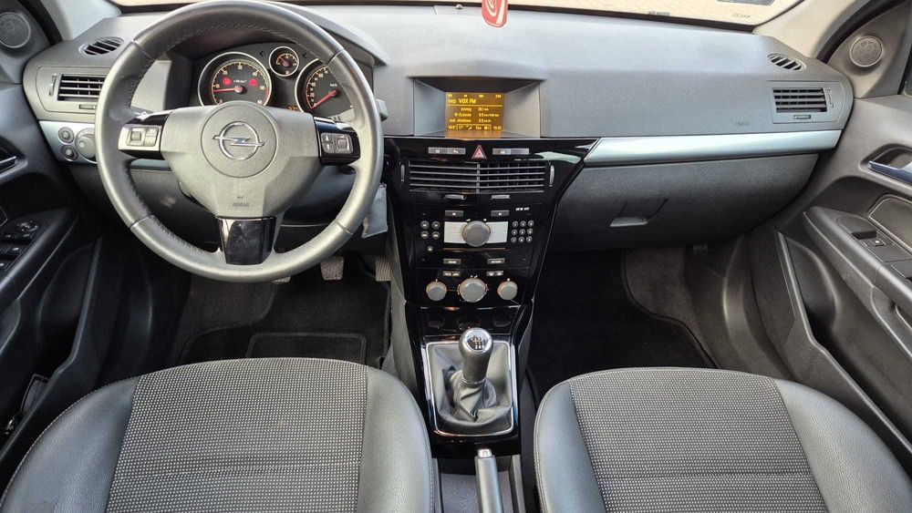 OPEL ASTRA H 1.7 CDTI Cosmo Skóra Xenon Zadbana