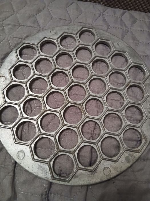 Пельменница , б/y