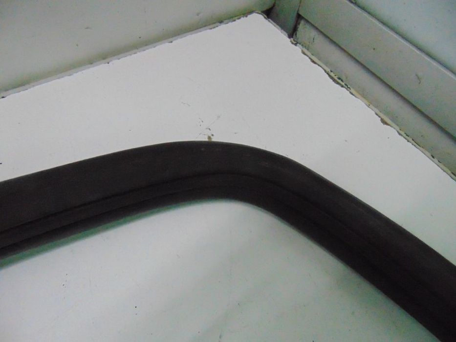 Volvo 144 borracha do vidro do oculo
