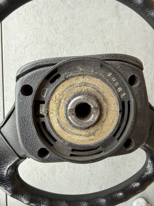 Kierownica Honda Civic 1988-91 CRX - bardzo dobry stan