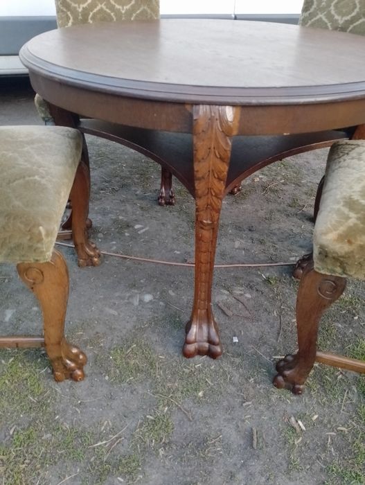 Piękny stół na lwich lapach +4 krzesła antyk