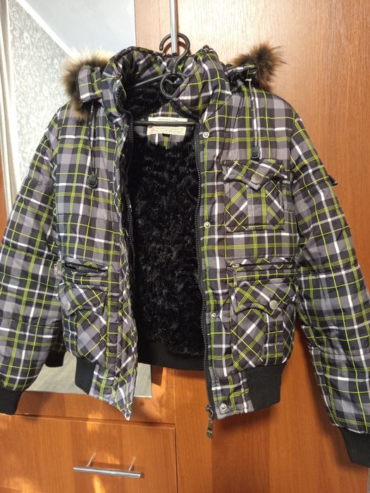 Куртка на подростка