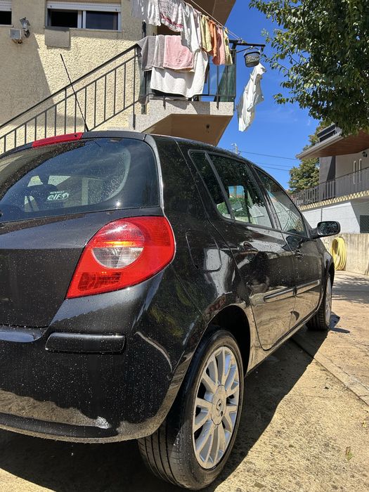 Renault clio como novo