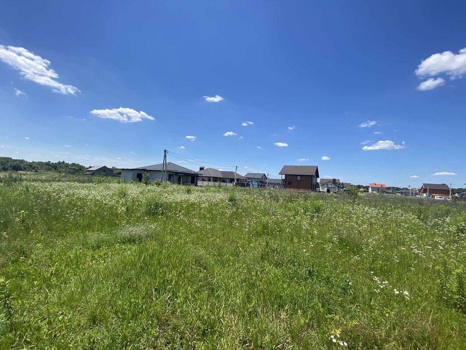 Продаж земельної ділянки під будівництво 10 сот