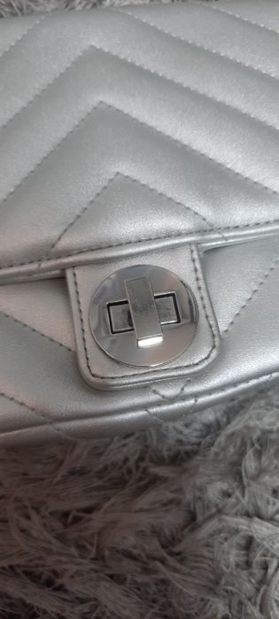 Torebka mała  srebrna