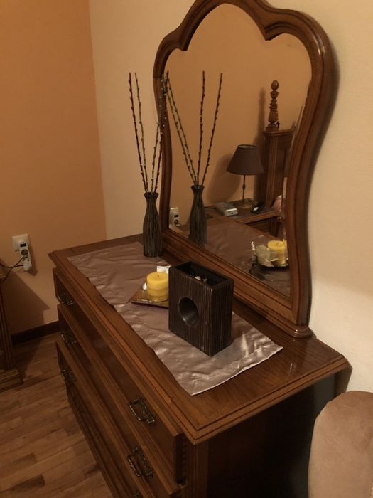 Quarto de casal em castanho