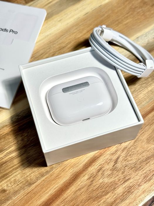 Okazja AirPods Pro NOWE - ANC - Rok Gwarancji - airpods rn. 2 3