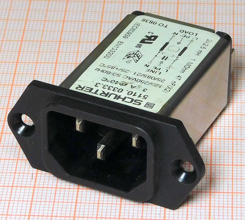 Filtr sieciowy przeciwzakłóceniowy 250V 3A SCHURTER SCHURTER [1]